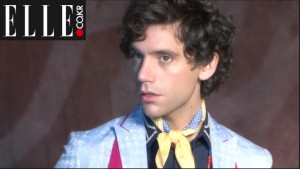 mika-elle-coree-video