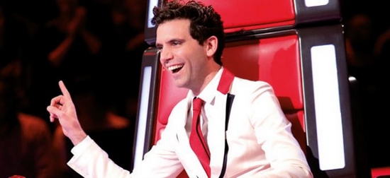 mika-coulisses-tv